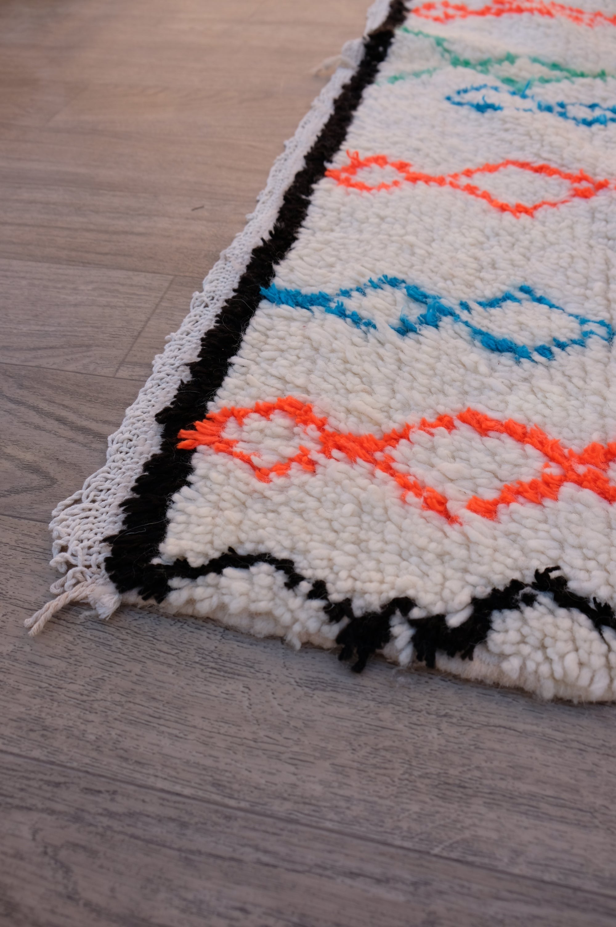 Azilal Moroccan Rug - 4'11'' x 7'10" - AZ121