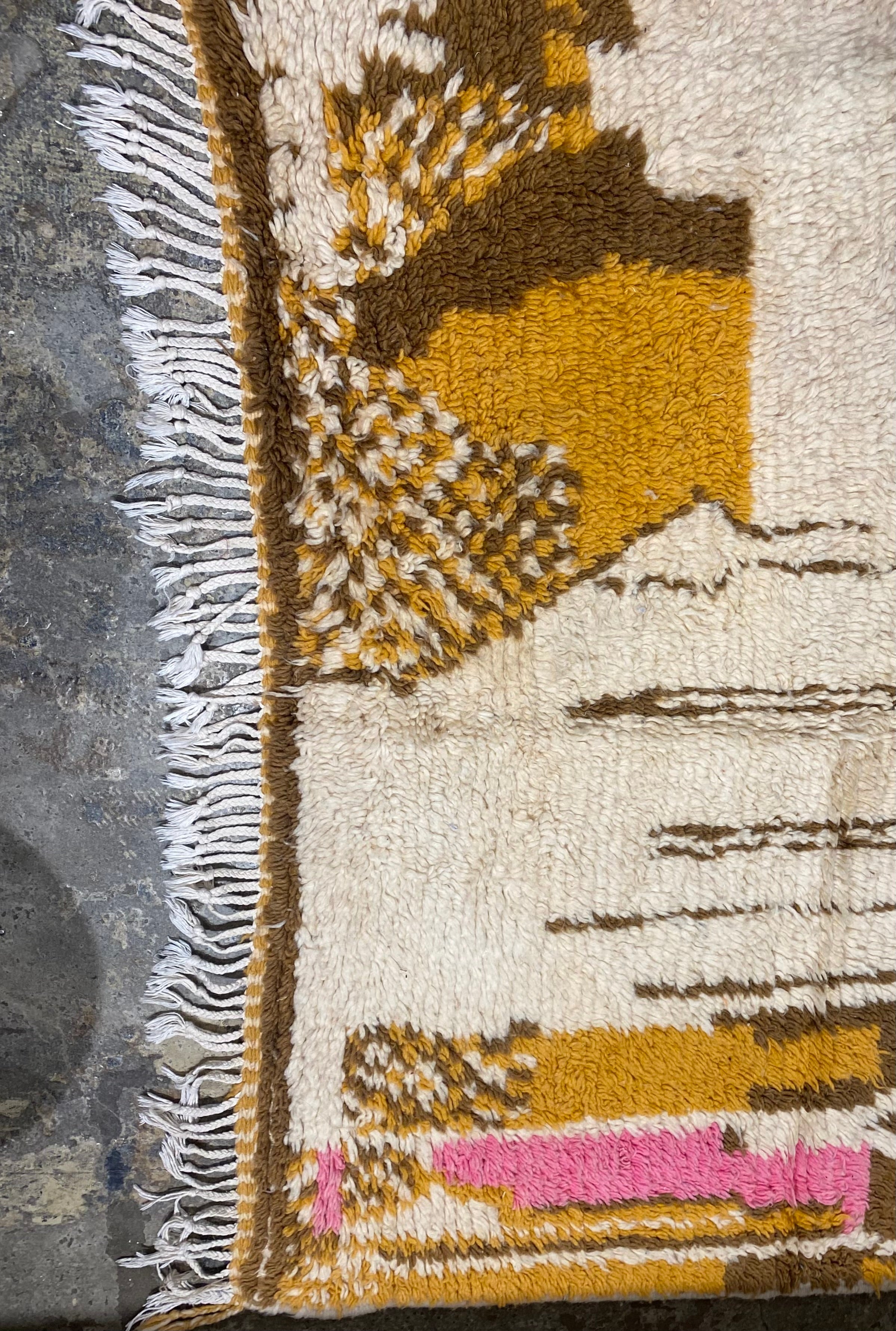 Azilal Moroccan Rug - 4'3" x 8'2" - AZ100