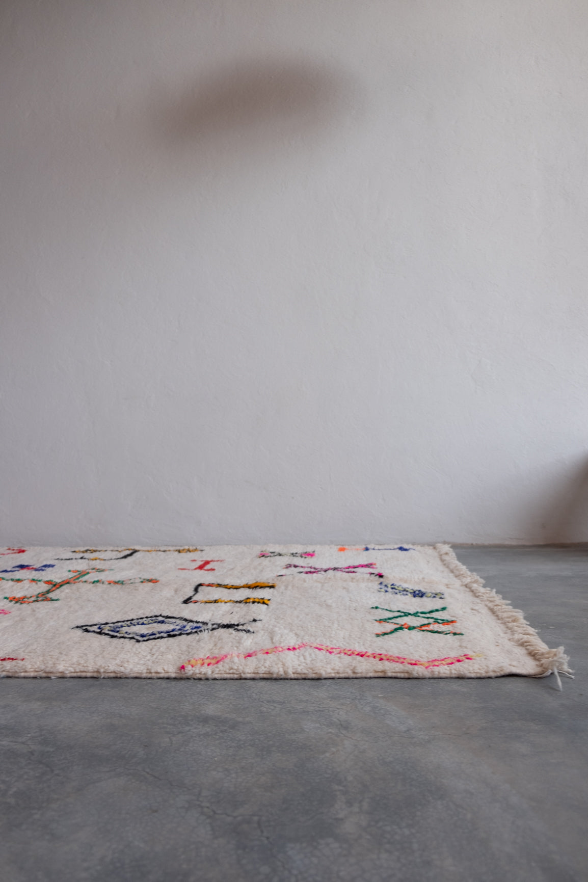 Azilal Moroccan Rug - 5'1'' x 8'4" - AZ401