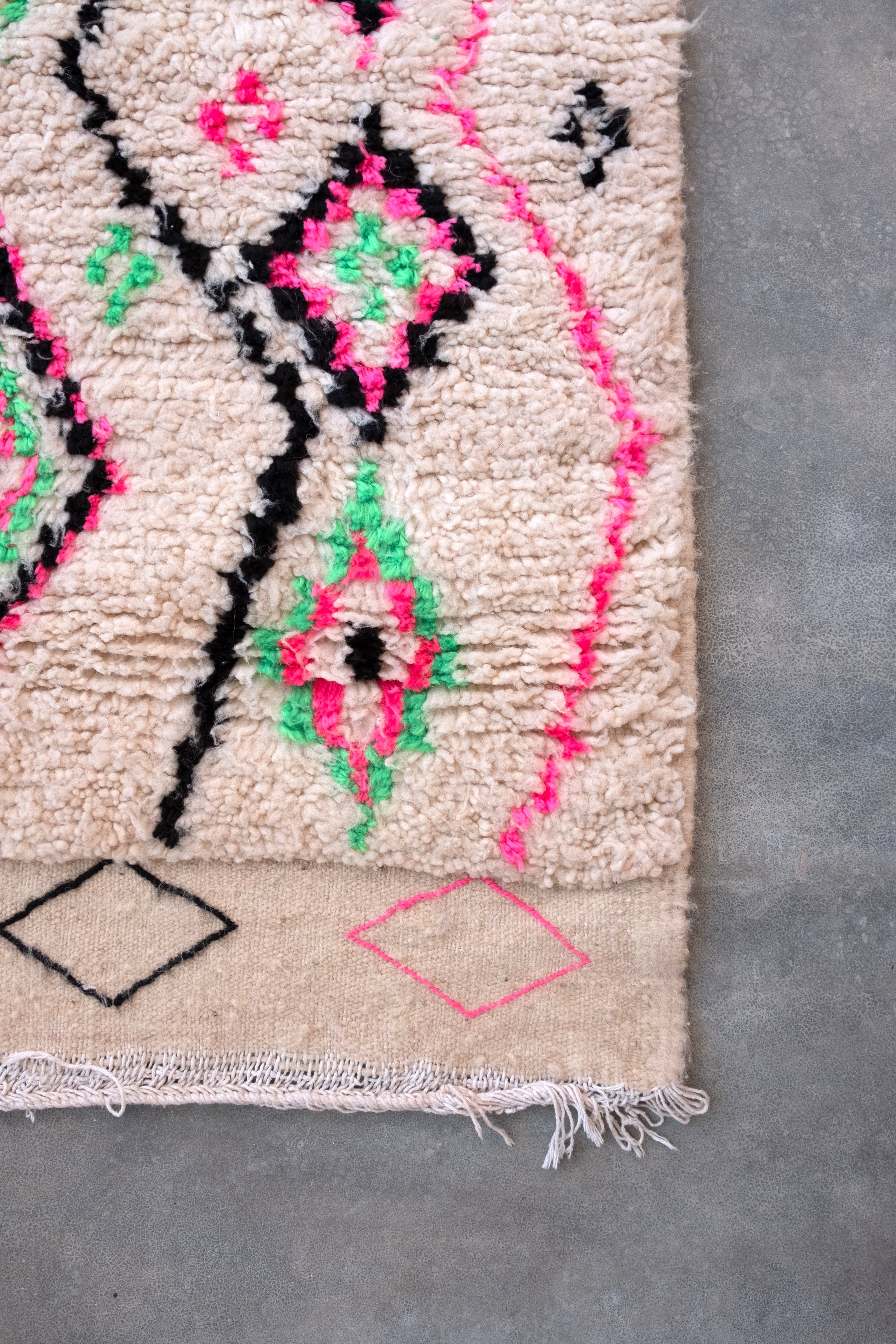 Azilal Moroccan Rug - 3'1" x 6'2" - AZ407
