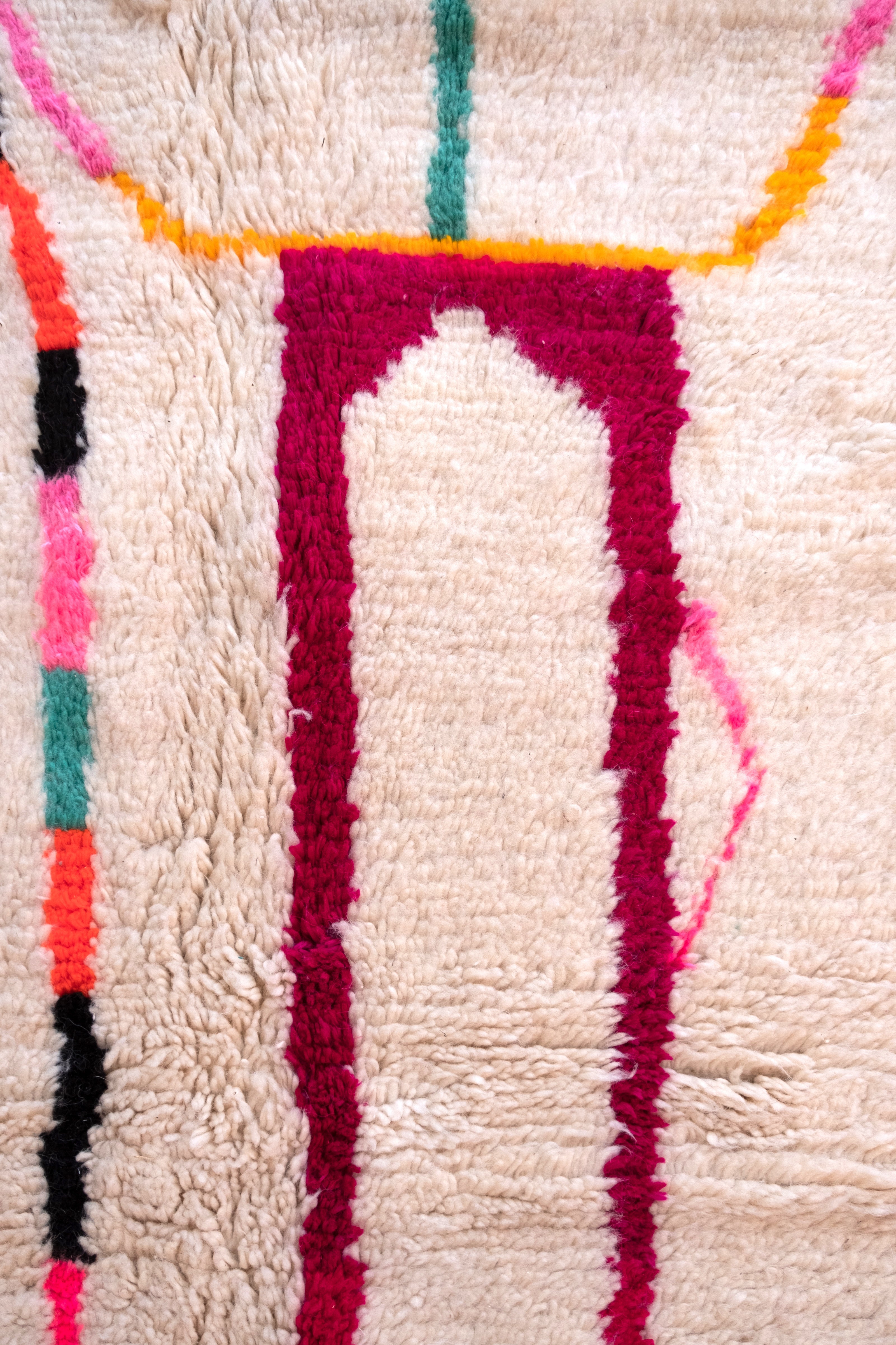 Azilal Moroccan Rug - 5'3" x 6'4" - AZ409