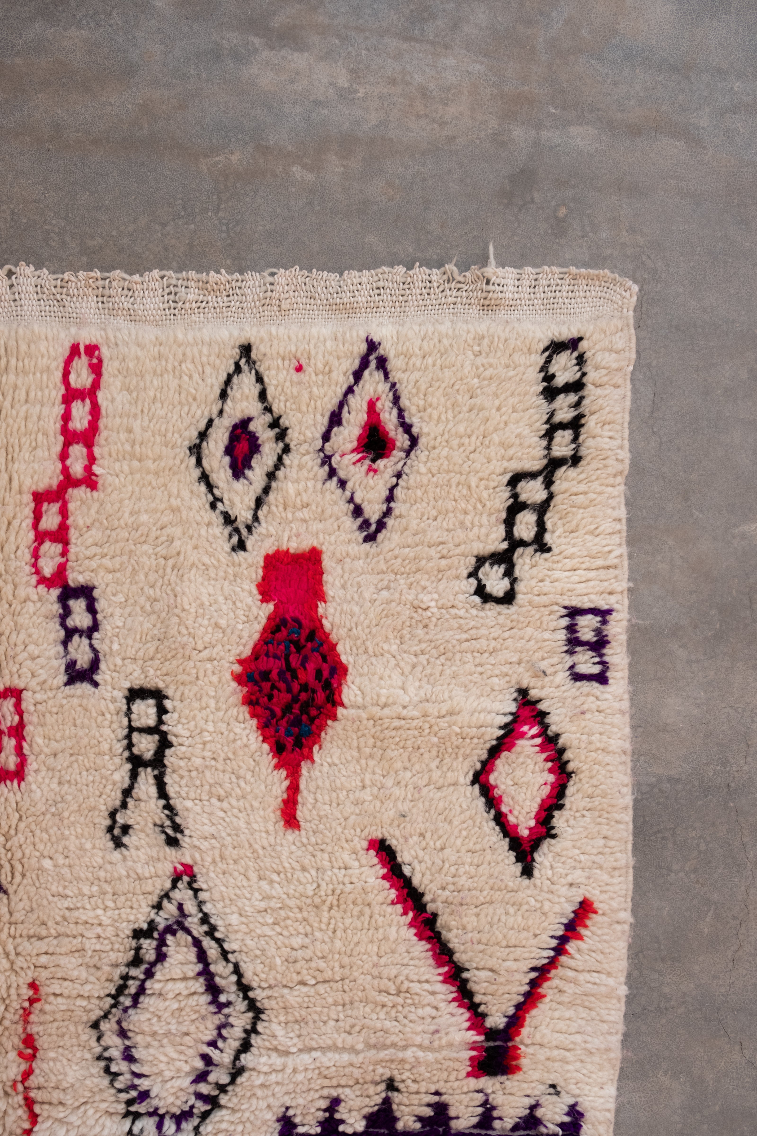 Azilal Moroccan Rug - 4'3" x 10'2" - AZ410