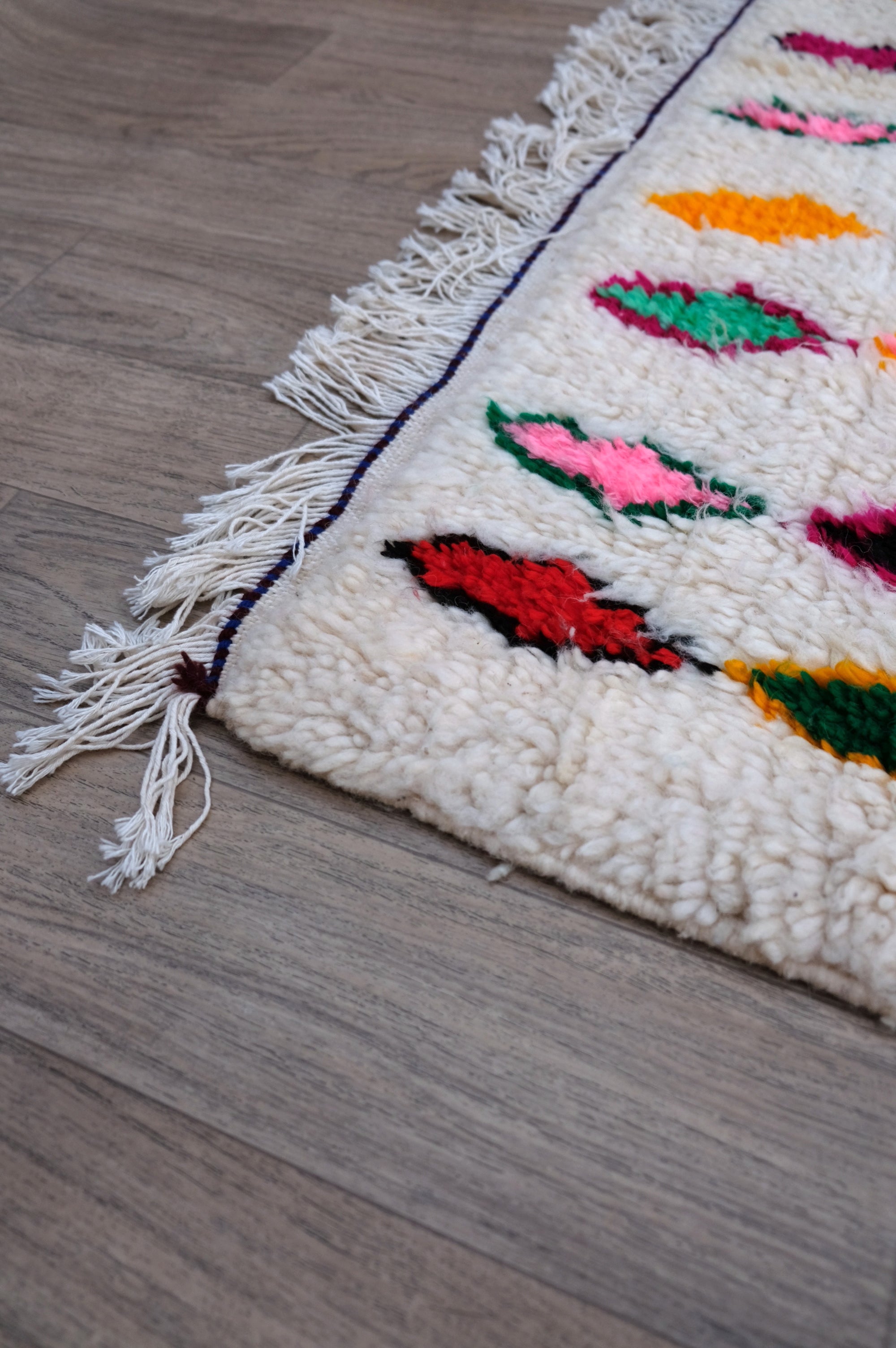 Azilal Moroccan Rug - 4'11'' x 8'10" - AZ113