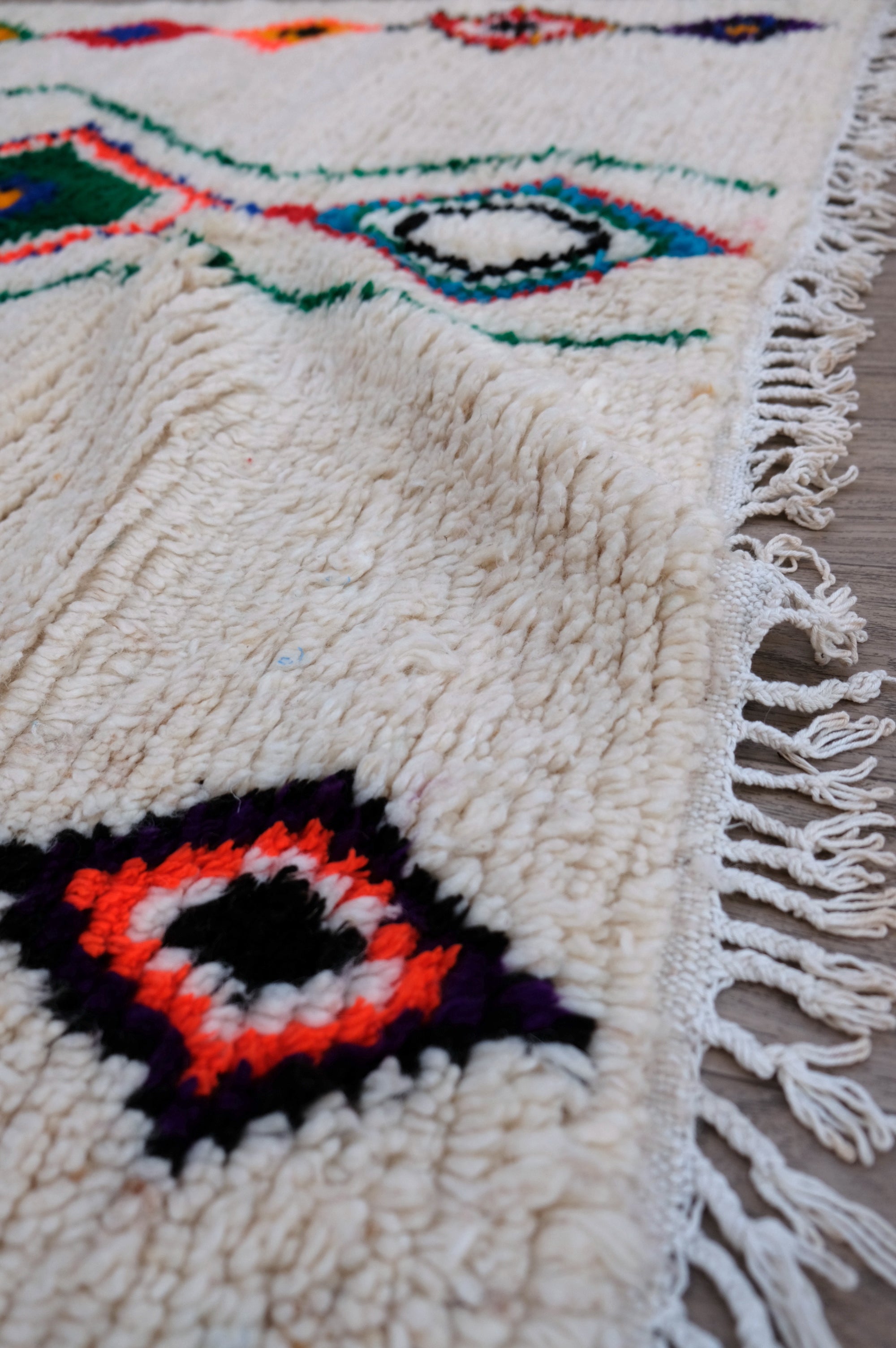 Azilal Moroccan Rug - 4'7'' x 8'2" - AZ115